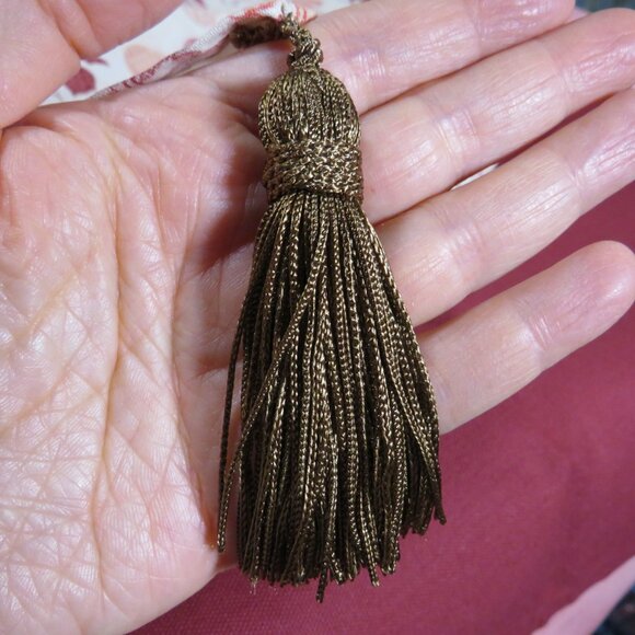 (3) Tablecloth Set for a Romantic Scene (complete high end look) - Picture 8 of 9